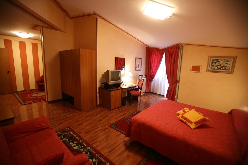 Pianfei Hotel La Ruota חדר תמונה
