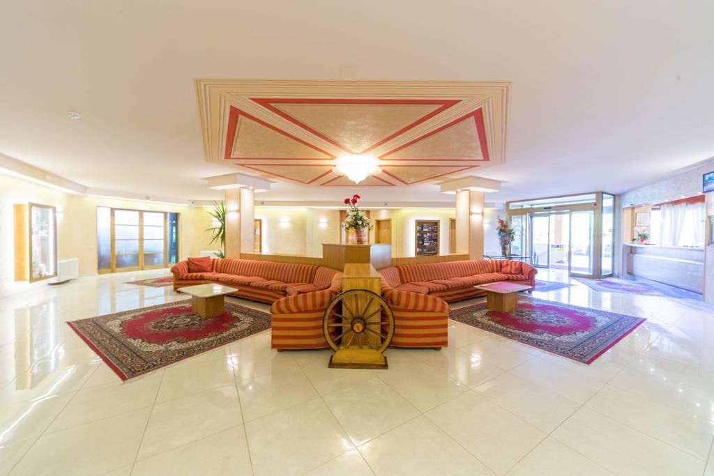 Pianfei Hotel La Ruota מראה חיצוני תמונה